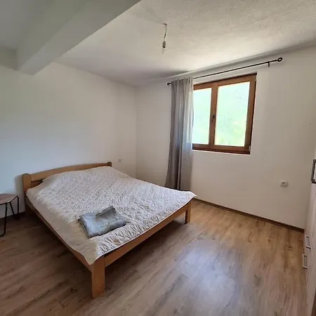 Magic Mountain House سكوبجي